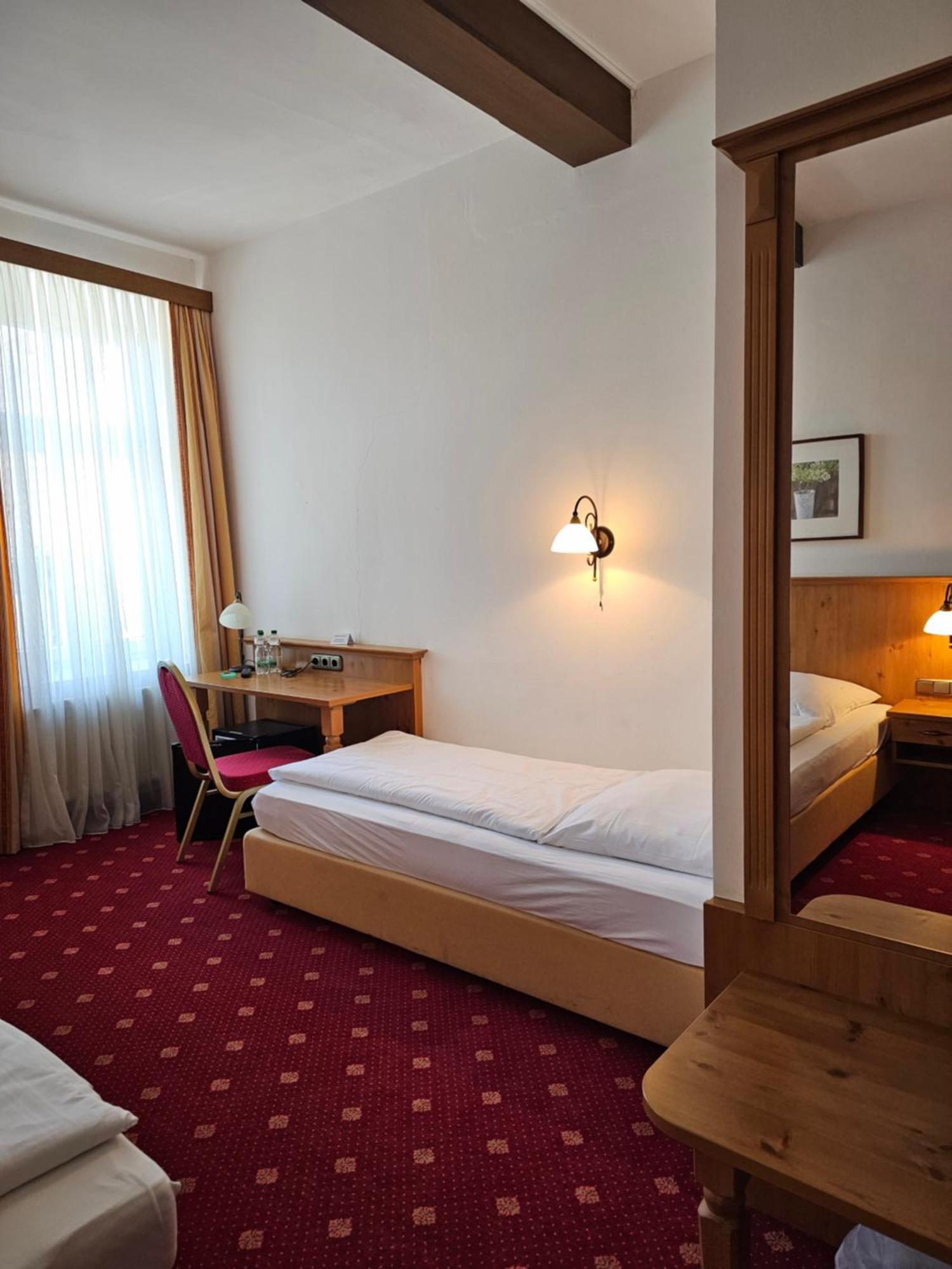 Gasthof Klement Isen Bagian luar foto