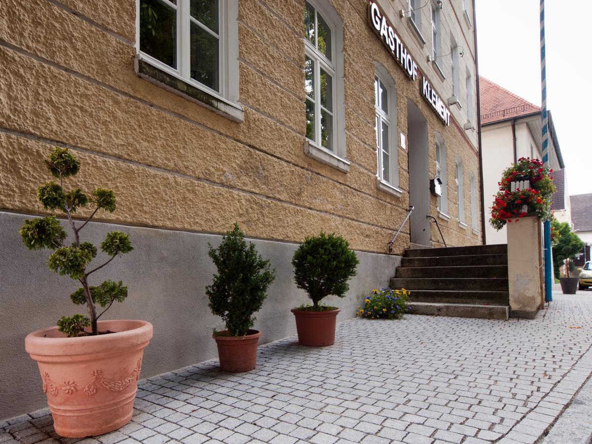 Gasthof Klement Isen Bagian luar foto
